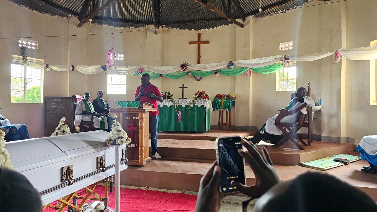 Uncle Francis speaking at St Stephen's Church